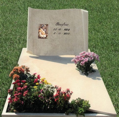 Monumentino - Gesa Impresa Funeraria Internazionale
